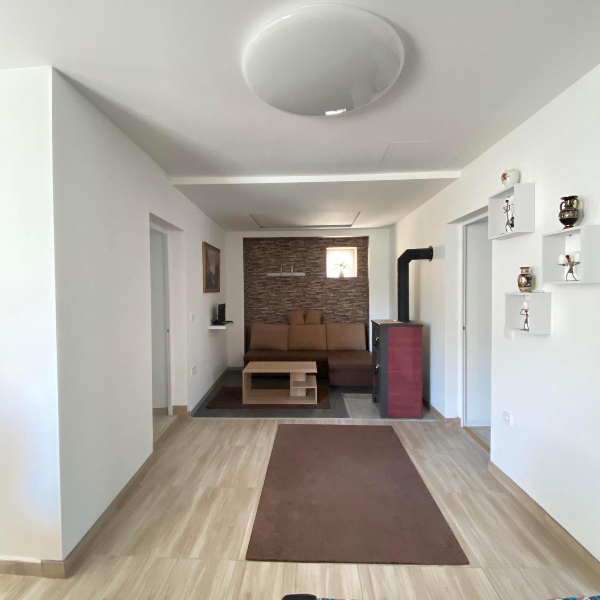 Appartamento Perla Vendeghaz Igal Esterno foto